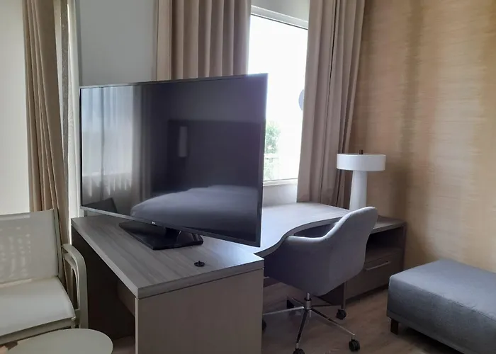 By Marriott Hotel 3*