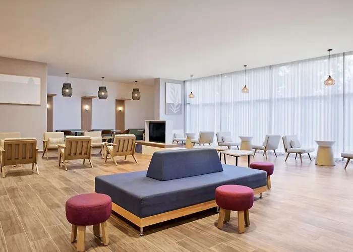 Hotel By Marriott 3*