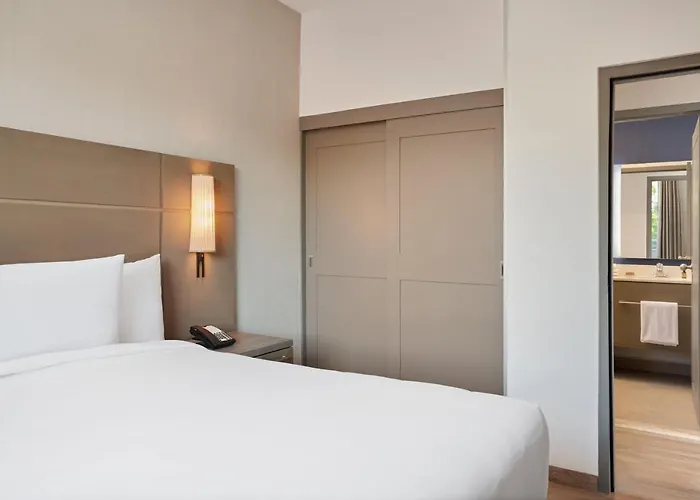 Hotel By Marriott 3*