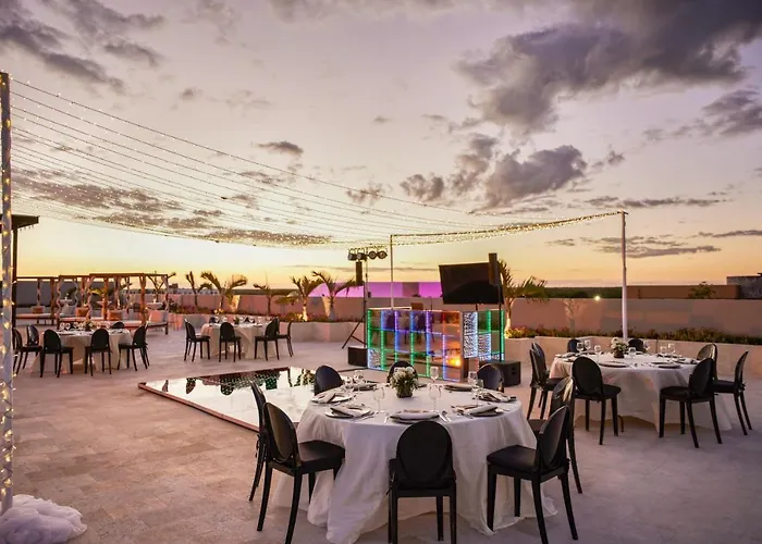 By Marriott 3* Playa del Carmen