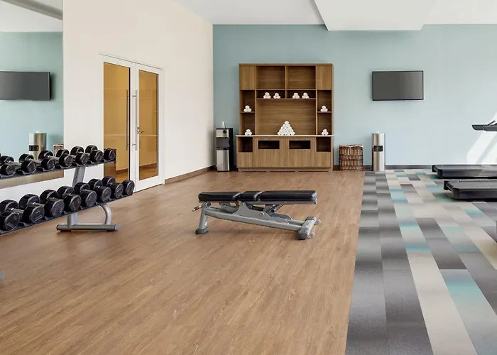 Hotel By Marriott Playa del Carmen