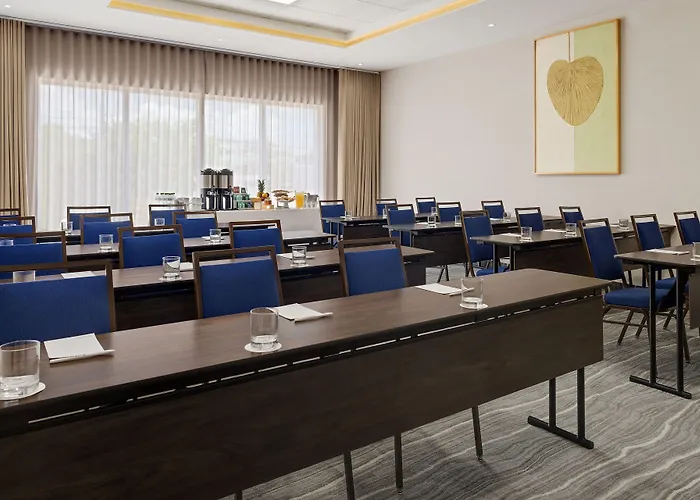 By Marriott 3* Playa del Carmen